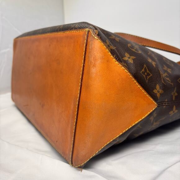 Louis Vuitton Cabas Mezzo Monogram Canvas Tote - Picture 12 of 16